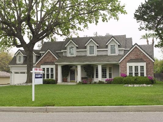 Coldwell Banker has one of the most nationally recognized signs!