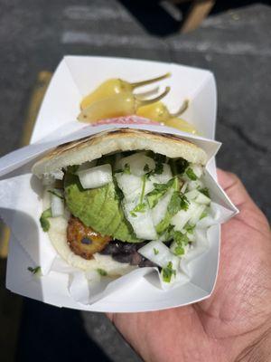 Vegan arepa