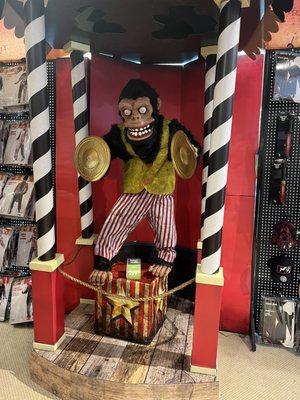 6ft Monty animatronic ($299.99)