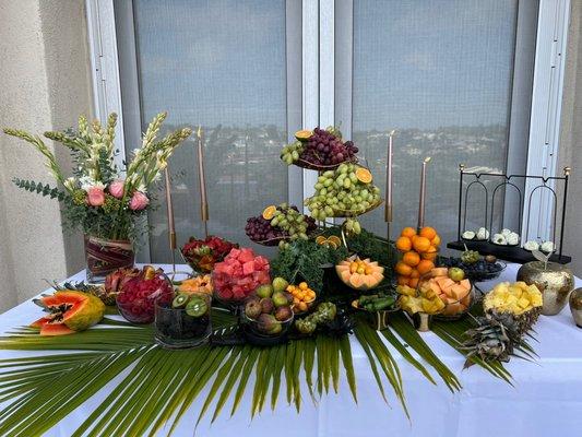 Fruit table