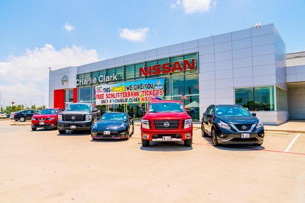 Charlie Clark Nissan Brownsville