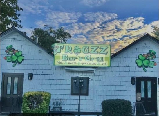 Froggz Bar & Grill Yaphank