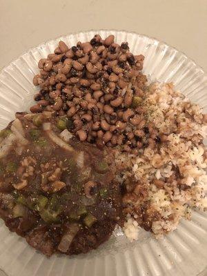 Hamburger Steak, rice and gravy and black eye peas