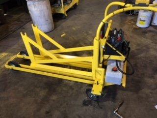 Designed and manufactured  Dc powered roll lift