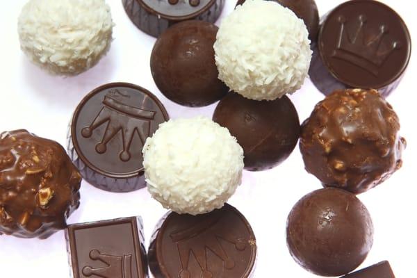 Your Wine... Our hand-crafted Chocolates for Pairing