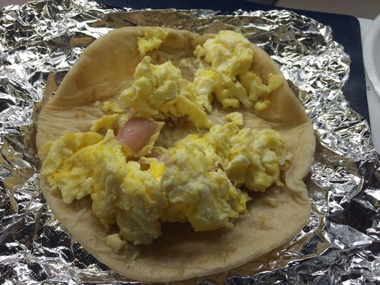 Ham and egg taco