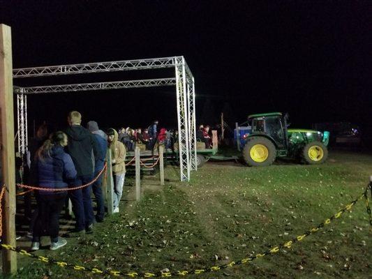 Line waiting for the hayride....not bad with the immediate pass