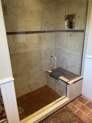 Bethel Glass & Shower Door