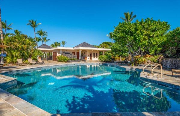 Mauna Lani Point Pool