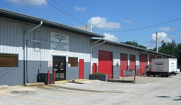 Truck Service Inc - Horton Truck Service building front