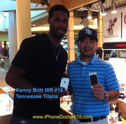 Kenny Britt of the Titans and the iPhone Doctor