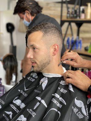 Men haircut by Ronny