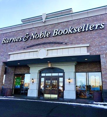 Barnes & Noble