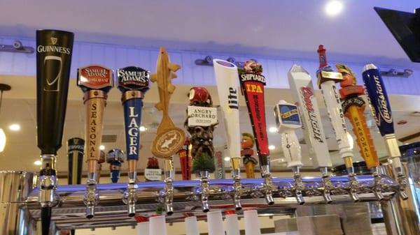 12 Beers on tap kept ice cold at a consistent 36-38'F temperature using a Nitrogen Delivery System which enhances the taste of our beers!