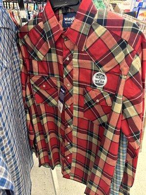 Pearl-snap long-sleeve Wrangler shirts - only at Walgreens in Hobbs, America. Lol. (12/8/2022)