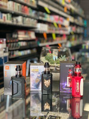 SEVERAL DIFFERENT BRANDS OF E- CIGS IN STOCK!