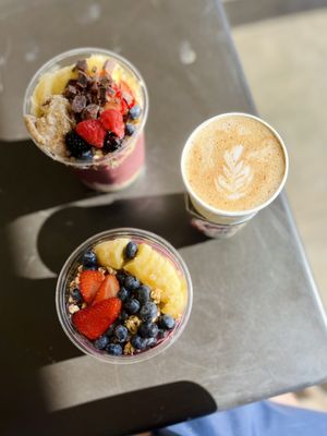 Original açaí bowl, Hawaiian honey latte