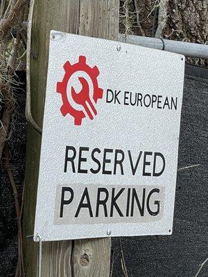 2 Reserved parking for clients