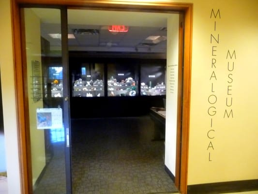 Mineralogical Museum - Univ. of Delaware