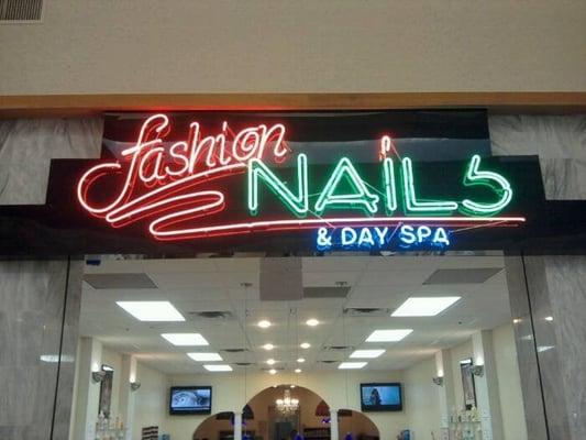 Fashion Nails