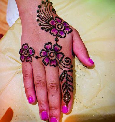 Henna tattoo