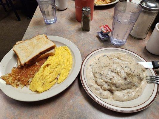 Country fried steak breakfast (extra gravy)