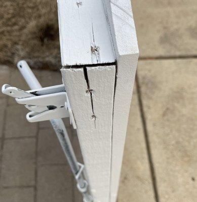 One of many examples where the fence not only split where they over tightened the screws, but the boards are coming apart.