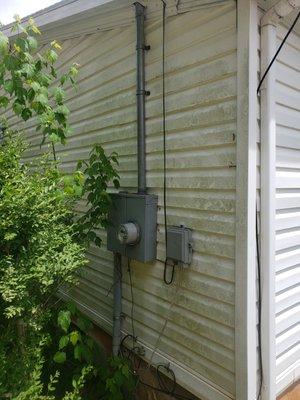 Airborne Algae,makes siding look really bad.