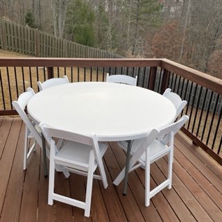 60" Round Table with 6 Chairs