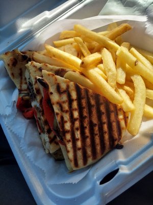 Lunch vegetable panini