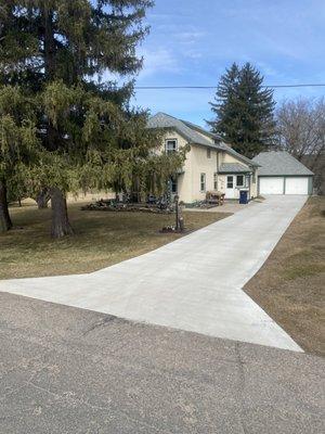 Driveway we poured