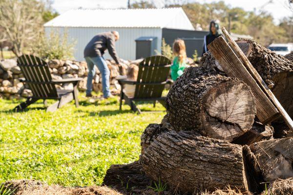 SMORE'S anyone! Each cabin has a private outdoor firepit or chimenya for those cold family nights under the clear starry sky!