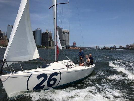 Experience the fun of learning to sail in NY Harbor.