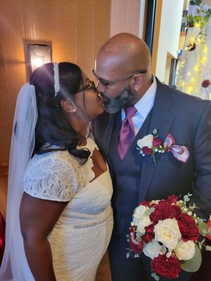 The beautiful bouquet and boutonnière