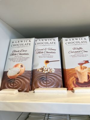 Artisan chocolate bars