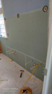 Water resistant drywall hang