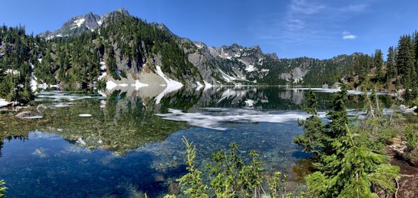 Snow Lake is located in King County, Washington. The lake is one of the most visited lake in the Alpine Lakes Wilderness.