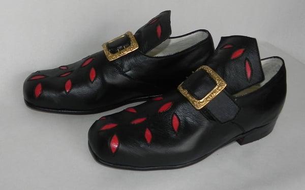 Custom Renaissance shoes