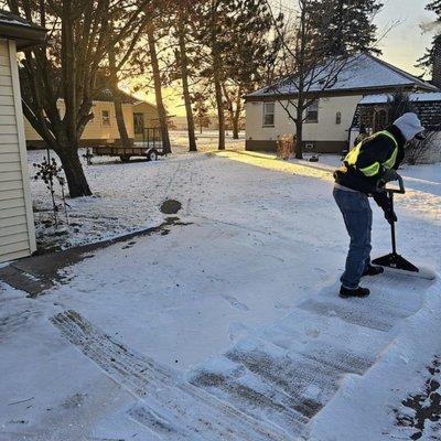 A1 Lawn, Snow & Tree Service LLC - Hibbing, MN