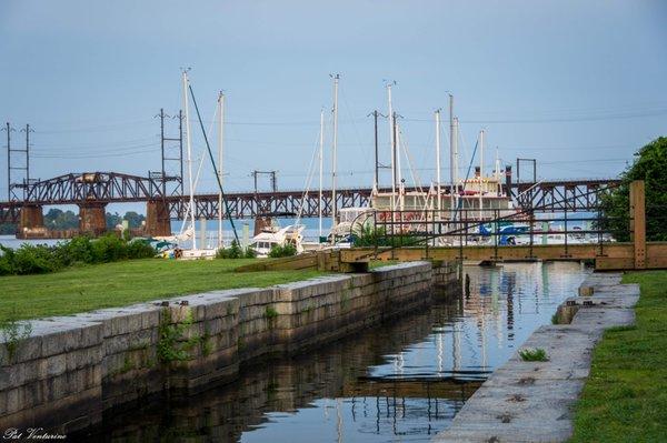 The Lock and Pivot Bridge