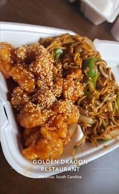 Sesame, chicken and vegetable lo mein