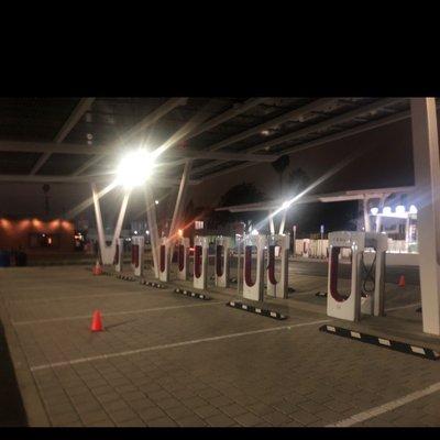 Chargers in front of Tesla bathroom and vending machines not in use yet as of Oct 2022