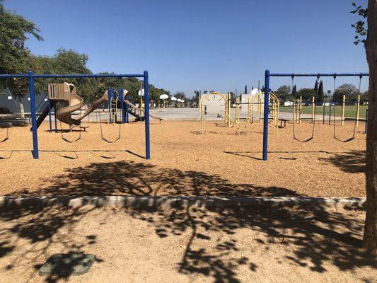 Playground & Basketball Courts