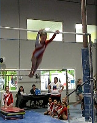 Uneven parallel bars