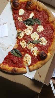 Margarita pizza