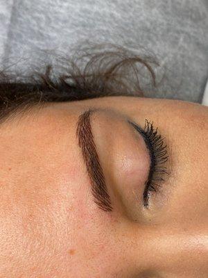 Microblading session