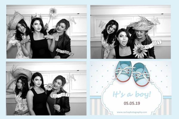 Photo booths at baby showers are the best!