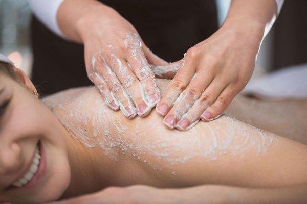 Luxury Body Treatments that pamper you from head to toe!