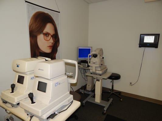 We have the latest equipment to provide you with a quality eye exam.