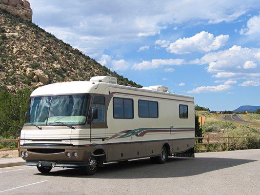 Grizzly offers secure, RV storage protected with state-of-the-art security, automated gate access, and RV water supply and dump station.